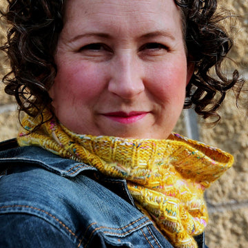 Color Punch Cowl