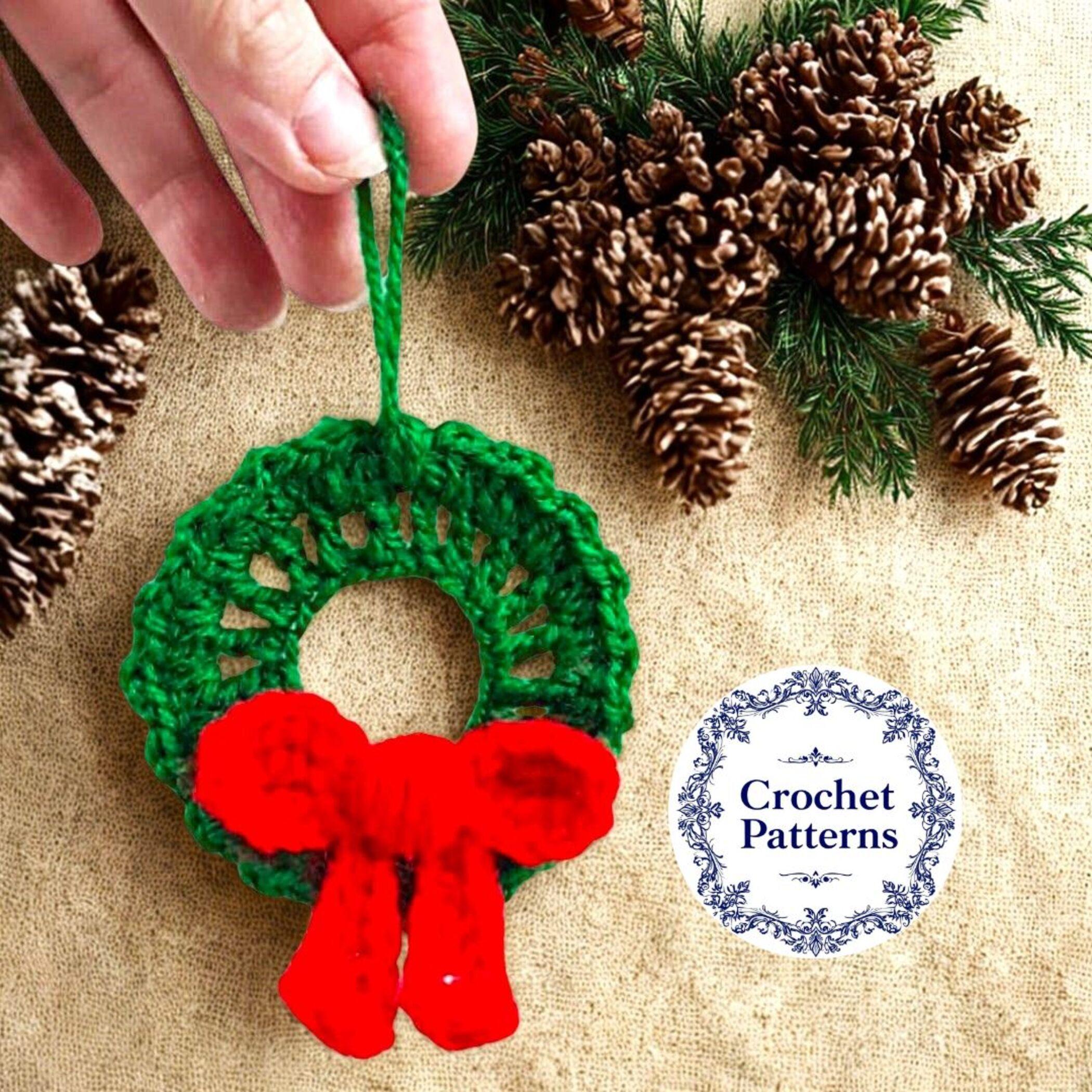 Mini Christmas Wreath Crochet Pattern Tree Ornament Amigurumi PDF DIY