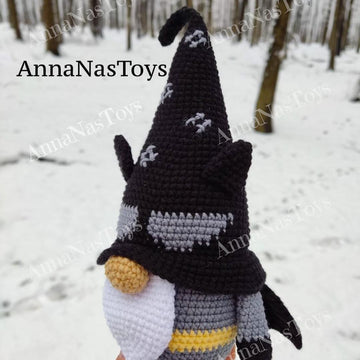 Gnome bat