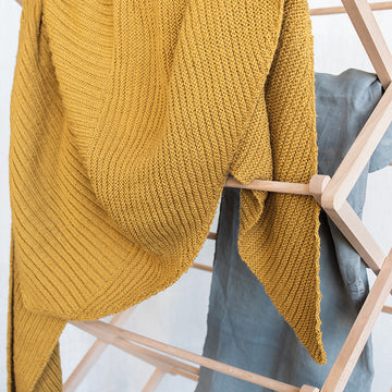 Lark Shawl in Rowan Baby Cashsoft Merino (EN) - RB002-00004-ENP - Downloadable PDF
