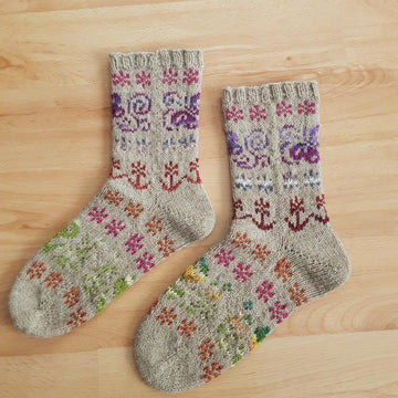 "It's spring!" Socks