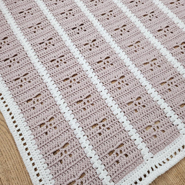 Bow Mile A Minute Blanket