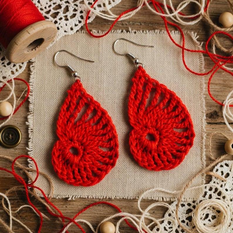 Crochet Orange Earrings + Video Tutorial
