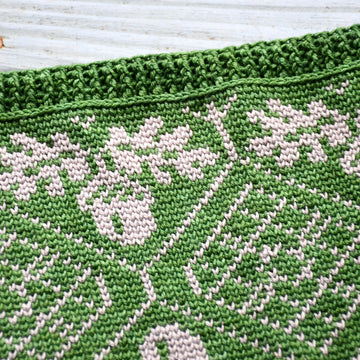Acorn and Oak Cowl (Crochet)