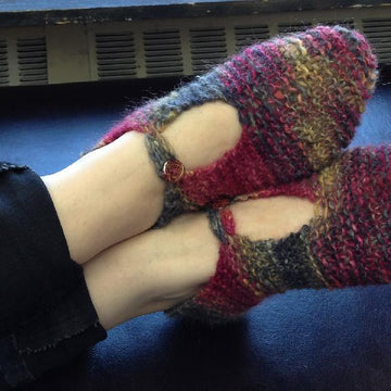 Simple Yelcho Slippers