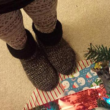 "Knot Knit" Slipper Boots