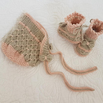 Little Bo-Peep Baby Dress, Bonnet and bootie set (0 to 24 months)