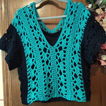 Simple Lacy Summer Top