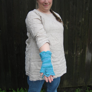 Half Moon Mitts (knit)