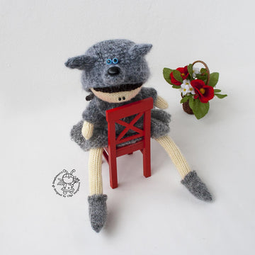 Doll wolf