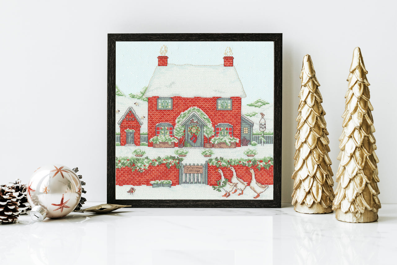 Bothy Threads Christmas Cottage Cross Stitch Kit - 26 x 26cm