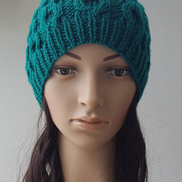 Avery - 12ply cable beanie