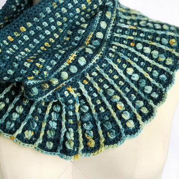 Dissent Cowl (crochet)