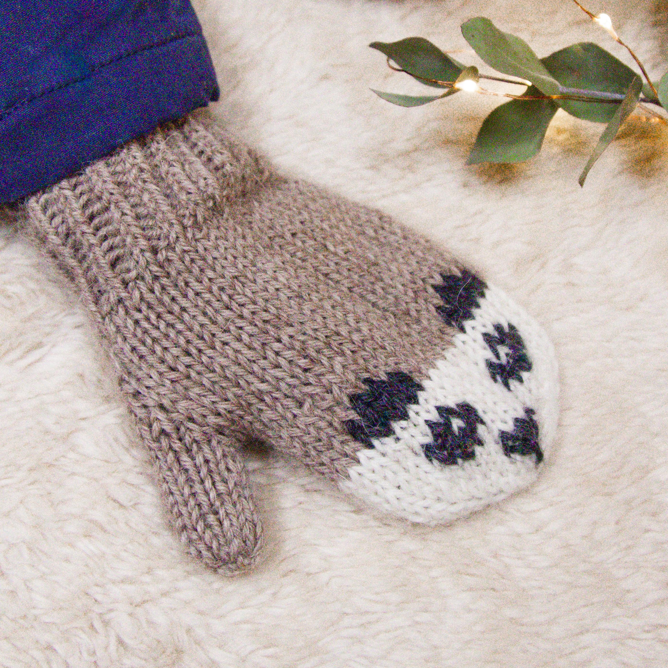 Panda Mittens