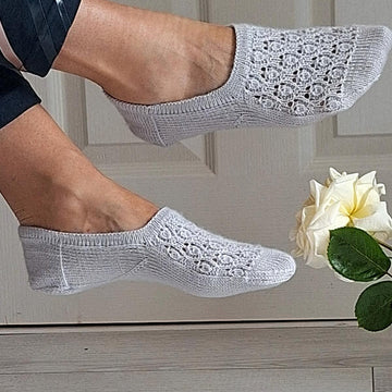 Tiny Tulips Slippers