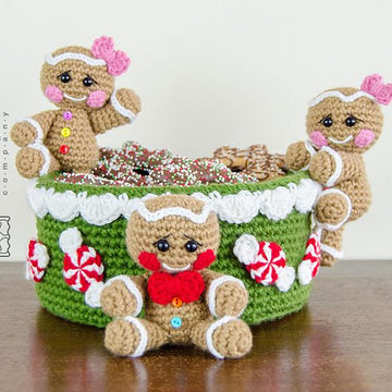 Gingerbread Christmas Basket