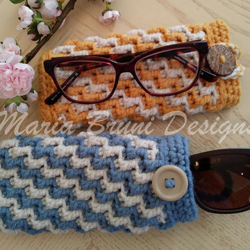 Peepers Pouch