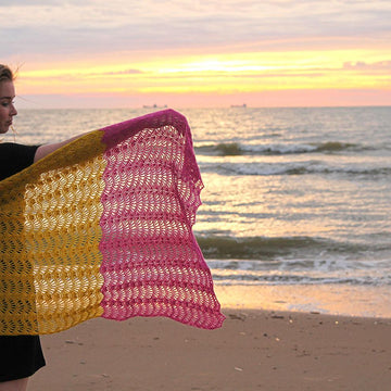 Feather & Fan Shawl