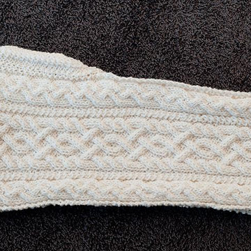 Hooded scarf "Lilja"
