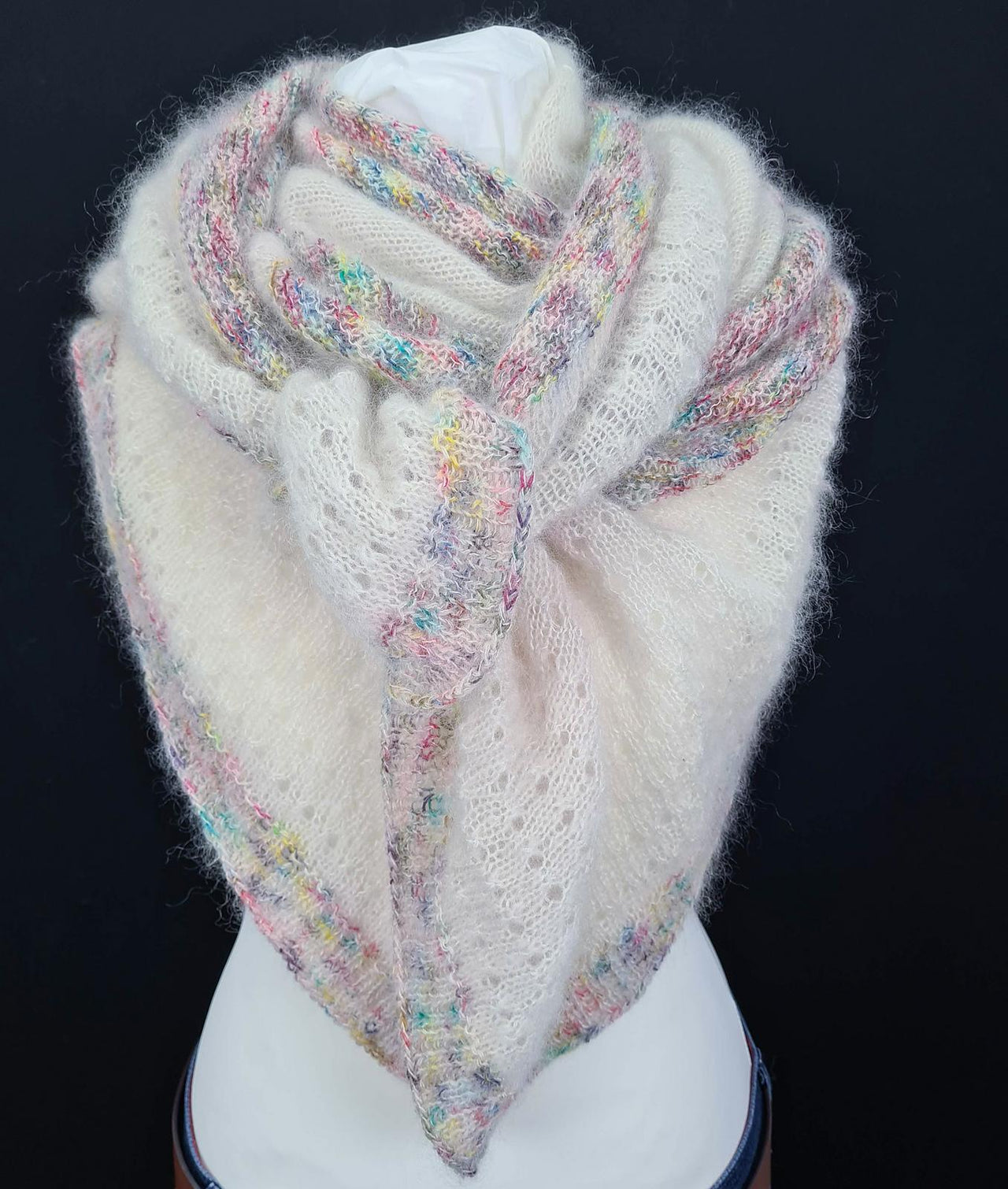 ConfettiShawl/KonfettiTuch