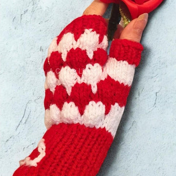 No1 Sweet Heart Fingerless Mittens