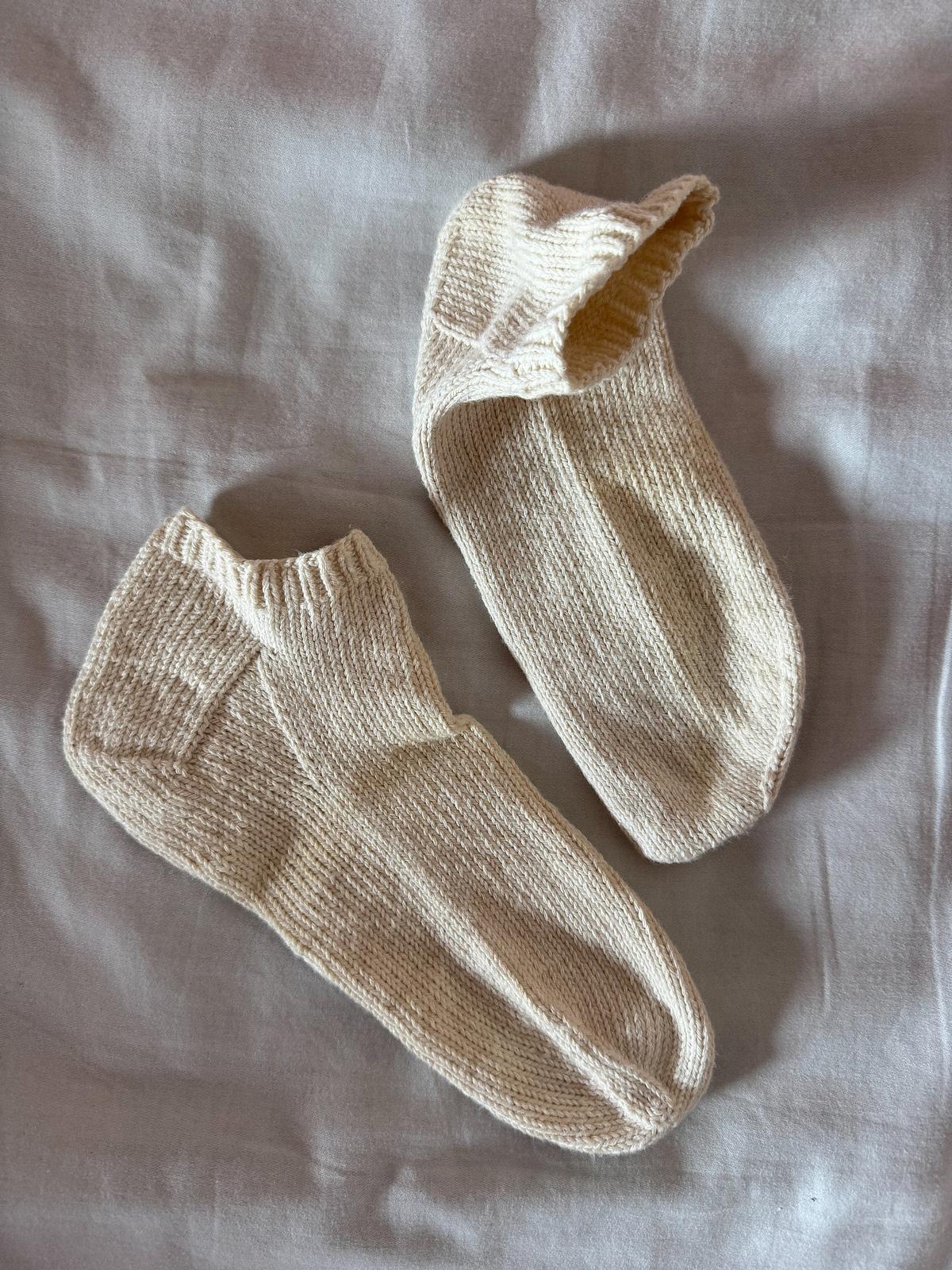 BASICS Short Socks anatomical