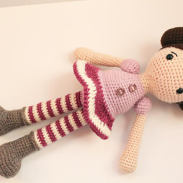 Amigurumi Crochet Doll Pattern