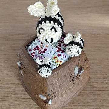 Bee Bookmark