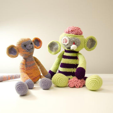 Delilah Monkey and Derek Monkey (Zombie...)