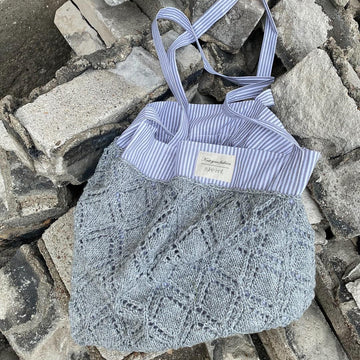Ruke Tote bag