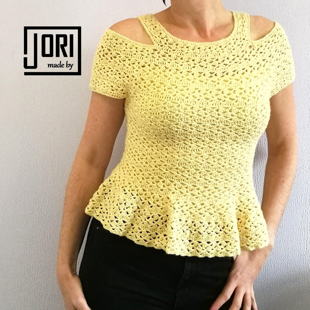 Sunny Shoulders Peplum