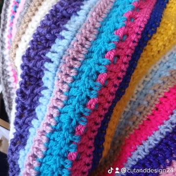 Higglegy piggledy crocheted blanket