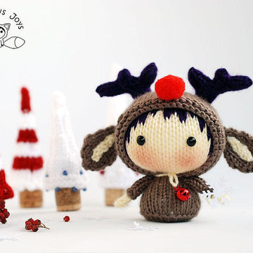 Christmas Deer Tanoshi Doll
