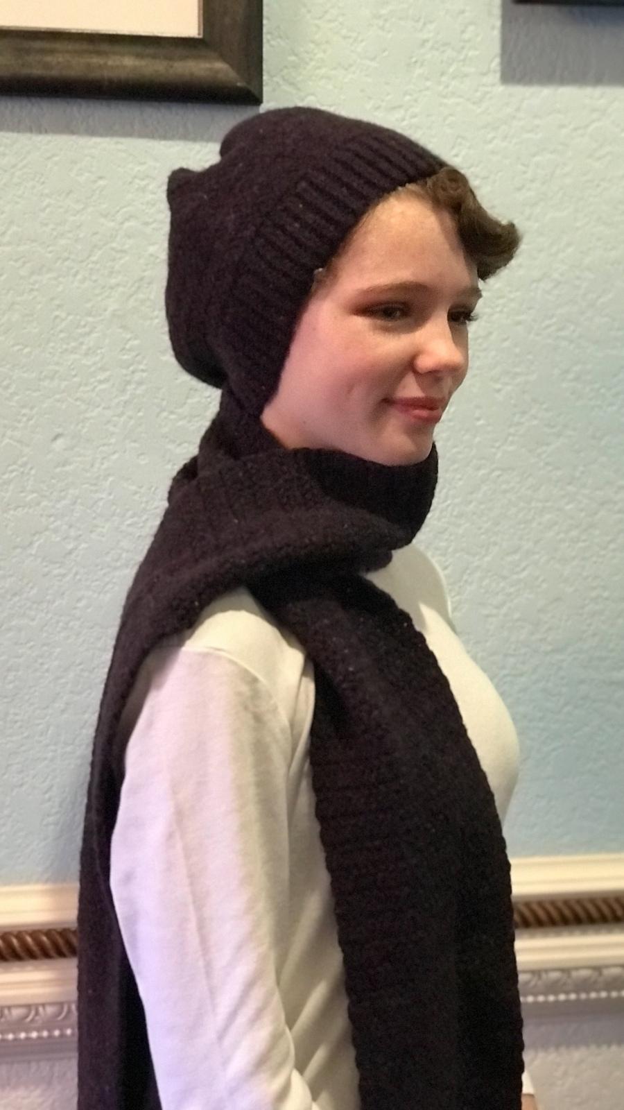 Montana Beanie and Scarf