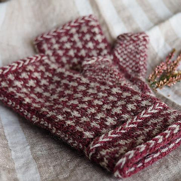 Heather’s Charm Mitts