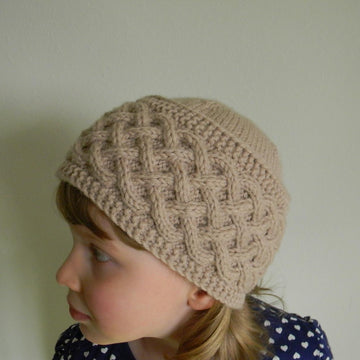 Dilya Hat