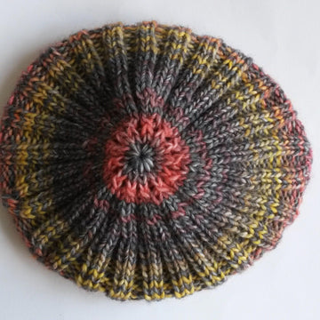 Small Spiral Cable Hat