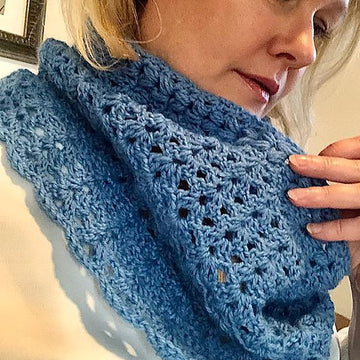 Lacy Cowl