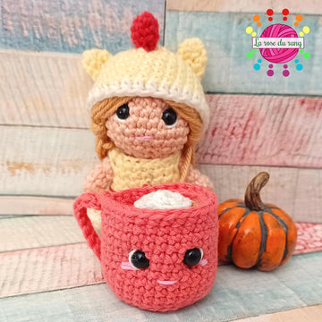Tiny teacup