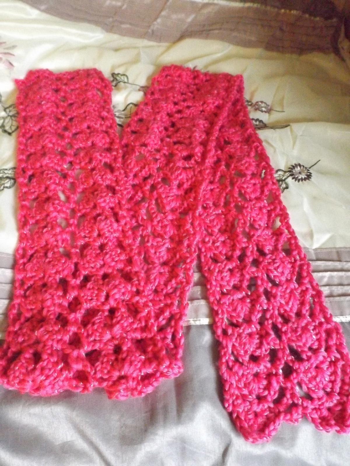 No 3 Trellis Shell Scarf