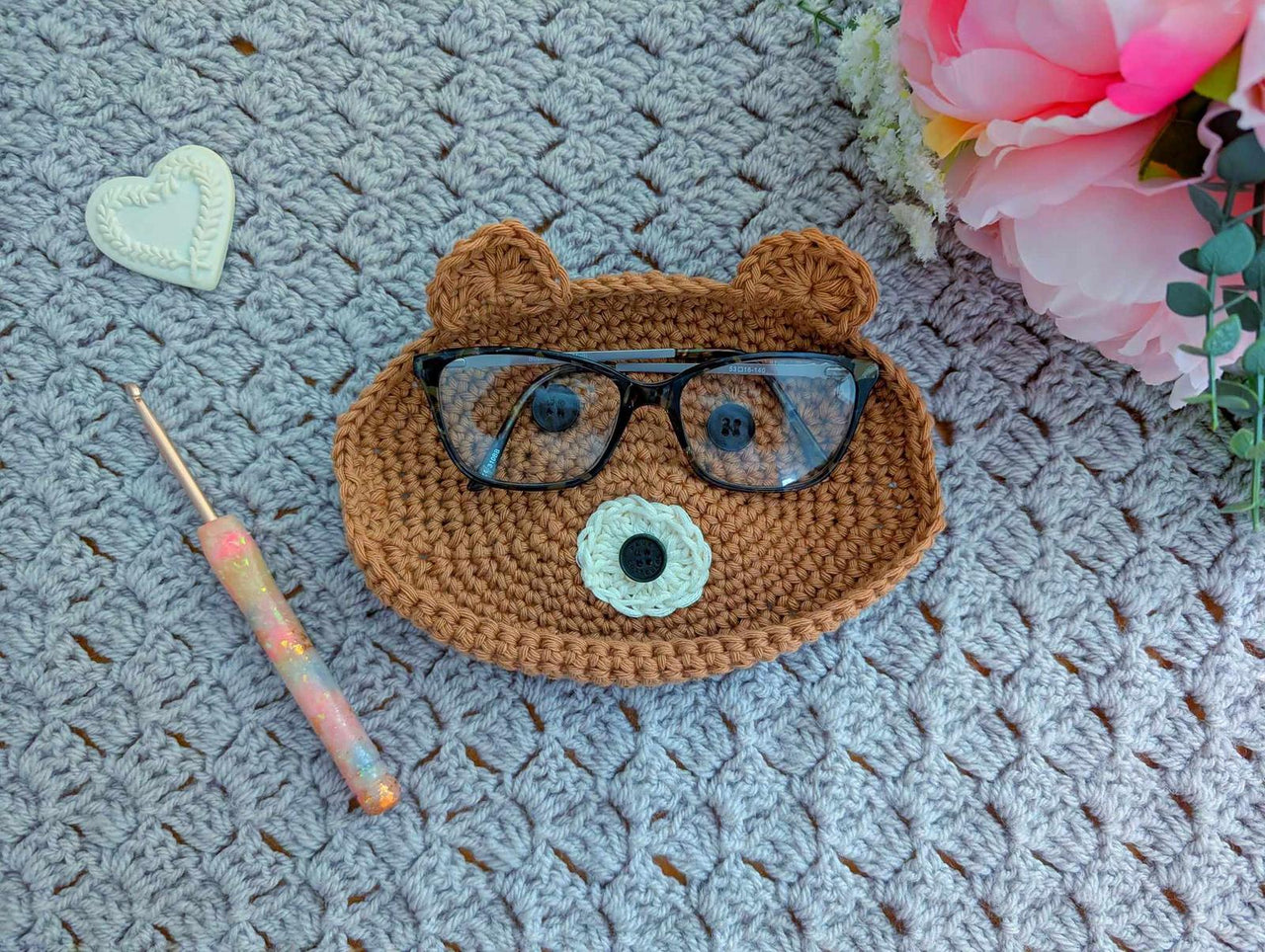 Crochet Bear Glasses Holder Tray Pattern