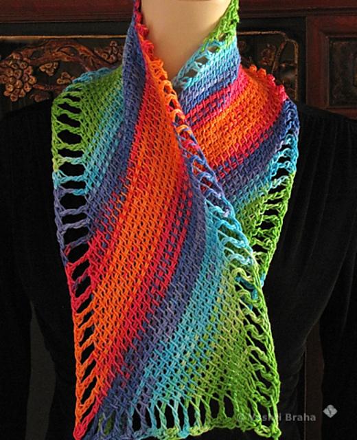Four Peaks Scarf: Tunisian on the Bias