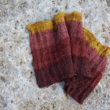 Roseroot Cowl
