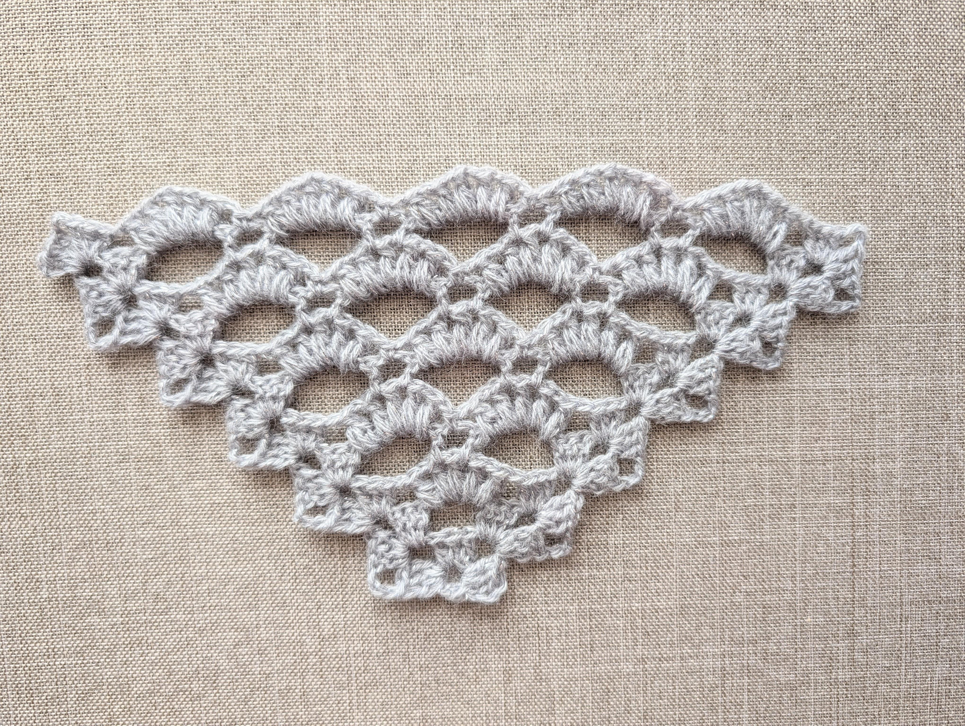 4 in 1: Triangle Crochet Shawl #107