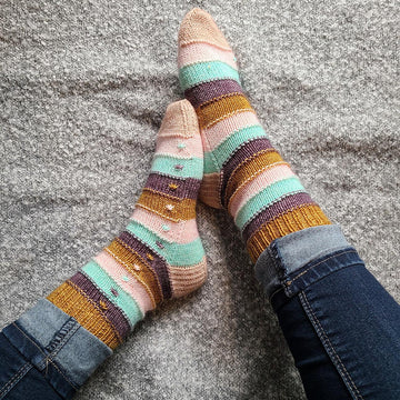 Little Shell Socks