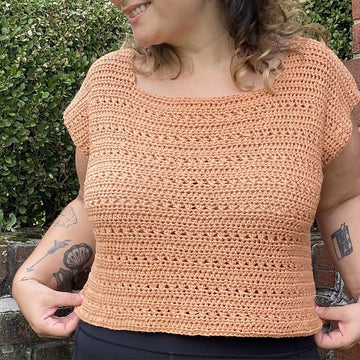 Cropped Cross Tee