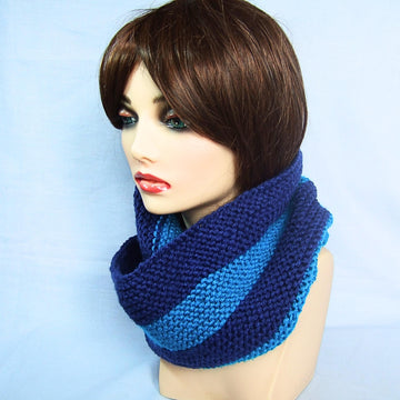 Easy Colour Block Infinity Scarf for Beginners