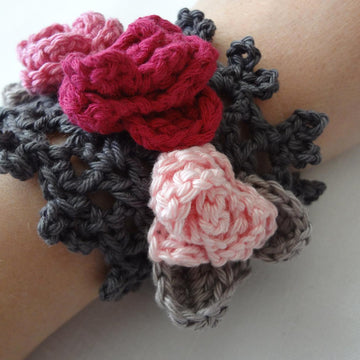 Sweet Roses Bracelet