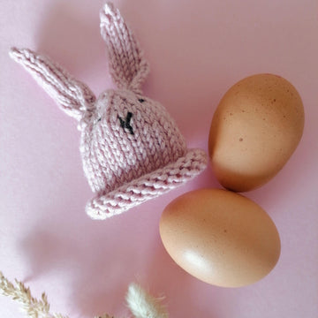 Easter bunny egg cosy