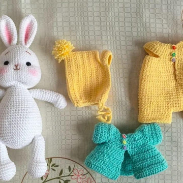 Outfit for Easter Bunny Crochet Pattern